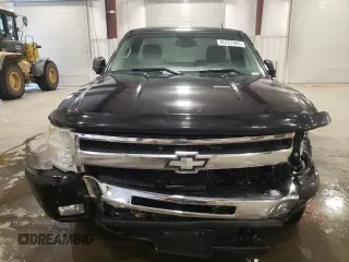 2011 Chevrolet Silverado 1500 LT with VIN 1GCNKSE09BZ292265, listed as a Copart auction lot 45767865 with 150,994 mi miles and Salvage Title. Bid and sale history available at DreamBid. Image 5.