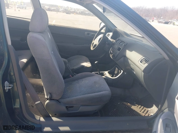 1996 Honda Civic EX with VIN 1HGEJ8140TL005402, listed as a IAAI auction lot 41789197 with 189,421 mi miles. Bid and sale history available at carsss.com. Image 5.