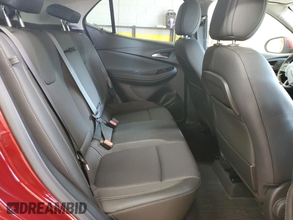 2023 Buick Encore GX Select с VIN KL4MMDSL3PB067401, выставлен на аукционе Copart как лот 53920045 с пробегом 24 140 миль миль и Списание • Salvage title. История ставок и продаж доступна на DreamBid. Изображение 11.