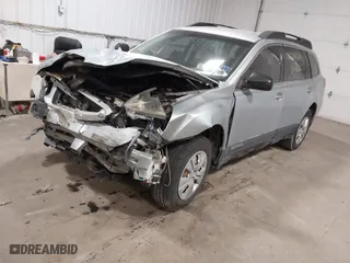 2014 Subaru Outback 2.5i with VIN 4S4BRBAC8E3213072, listed as a IAAI auction lot 41840384 with 186,370 mi miles. Bid and sale history available at carsss.com. Image 16.