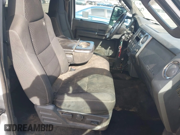 2008 Ford Super Duty F-250 SRW XL with VIN 1FTSX21R08EC05085, listed as a IAAI auction lot 41596775 with 1 mi miles. Bid and sale history available at carsss.com. Image 5.