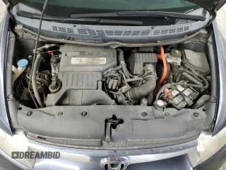 2006 Honda Civic z VIN JHMFA36226S020747, wystawiony jako Copart lot #60973595 z przebiegiem 274 274 mil mil oraz Czysty tytuł • Clean title. Historia ofert i sprzedaży dostępna na DreamBid. Obrazek 11.
