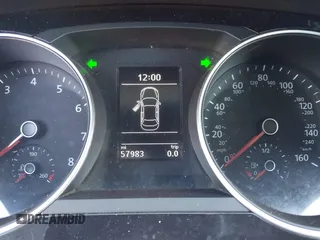 2018 Volkswagen Jetta SEL с VIN 3VWL17AJ2JM252094, выставлен на аукционе IAAI как лот 41397575 с пробегом 57 983 миль миль и . История ставок и продаж доступна на DreamBid. Изображение 7.