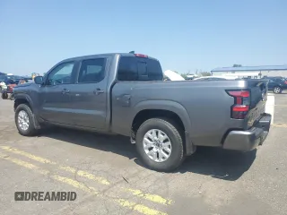 2024 Nissan Frontier SV z VIN 1N6ED1FKXRN605620, wystawiony jako Copart lot #59854695 z przebiegiem 8828 mil mil oraz Szkody całkowita. Historia ofert i sprzedaży dostępna na DreamBid. Obrazek 2.