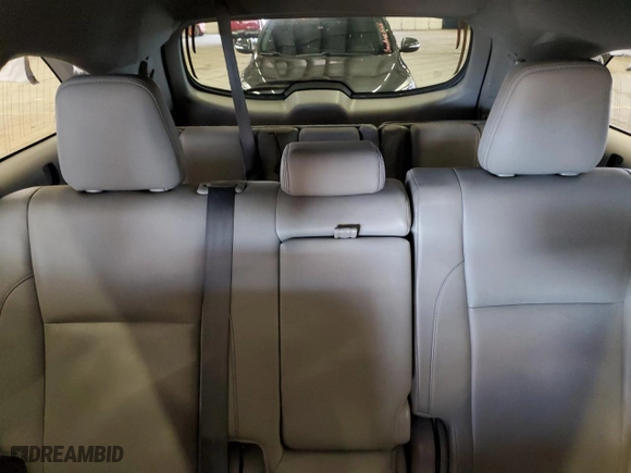 2015 Toyota Highlander XLE with VIN 5TDJKRFH3FS117531, listed as a Copart auction lot 49970615 with 115,294 mi miles and Clean Title. Bid and sale history available at carsss.com. Image 10.