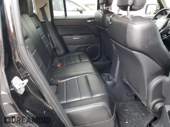 2010 Jeep Patriot Limited with VIN 1J4NF4GB0AD511652, listed as a Copart auction lot 82161234 with 173,164 mi miles and Clean Title. Bid and sale history available at carsss.com. Image 11.