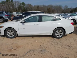 2020 Chevrolet Malibu LS with VIN 1G1ZC5ST9LF157751, listed as a IAAI auction lot 41801781 with 31,985 mi miles. Bid and sale history available at carsss.com. Image 14.