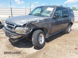 1998 Ford Explorer with VIN 1FMZU32X5WUB79785, listed as a IAAI auction lot 41958251 with 156,787 mi miles and . Bid and sale history available at DreamBid. Image 2.
