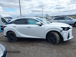 2024 Lexus RX 350 with VIN 2T2BAMCA3RC079065, listed as a IAAI auction lot 41815499 with 3,961 mi miles and . Bid and sale history available at DreamBid. Image 13.