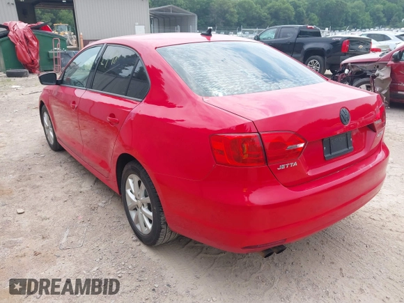 2012 Volkswagen Jetta SE z VIN 3VWDP7AJ8CM327046, wystawiony jako IAAI lot #42472998 z przebiegiem 171 719 mil mil oraz . Historia ofert i sprzedaży dostępna na DreamBid. Obrazek 3.
