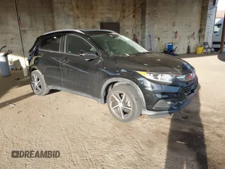 2022 Honda HR-V EX-L with VIN 3CZRU6H75NM705729, listed as a IAAI auction lot 41305988 with 27,789 mi miles. Bid and sale history available at carsss.com. Image 1.