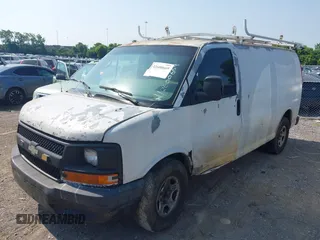 2007 Chevrolet Express Cargo with VIN 1GCFG15X971128422, listed as a IAAI auction lot 42600669 with Not provided miles and . Bid and sale history available at DreamBid. Image 2.