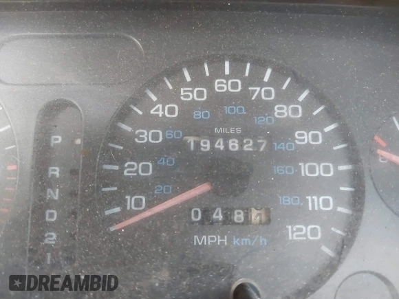 1997 Dodge 1500 z VIN 1B7HF16Y8VS290391, wystawiony jako IAAI lot #42136546 z przebiegiem 194 627 mil mil oraz . Historia ofert i sprzedaży dostępna na DreamBid. Obrazek 7.
