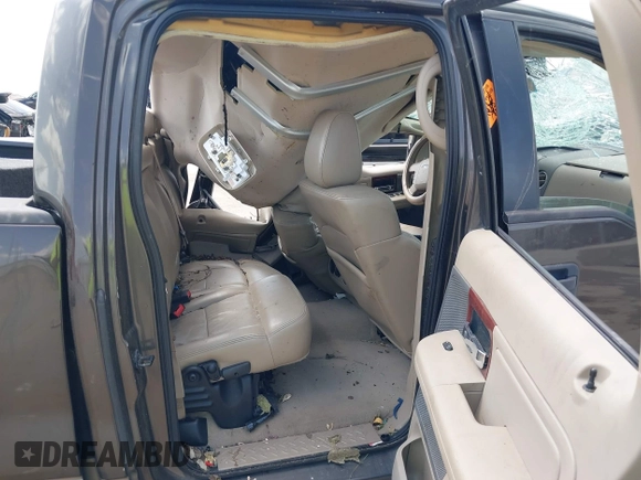 2005 Ford F-150 XLT with VIN 1FTPW12575KC17827, listed as a IAAI auction lot 42558256 with Not provided miles and . Bid and sale history available at DreamBid. Image 8.
