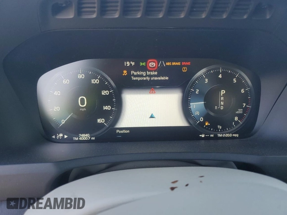 2020 Volvo XC90 Momentum with VIN YV4A221KXL1568925, listed as a Copart auction lot 45366285 with 74,840 mi miles and Salvage Title. Bid and sale history available at DreamBid. Image 9.