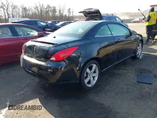 2008 Pontiac G6 GT with VIN 1G2ZH36N984114804, listed as a IAAI auction lot 41747149 with 113,652 mi miles. Bid and sale history available at carsss.com. Image 4.