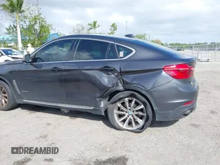 2015 BMW X6 xDrive35i z VIN 5UXKU2C59F0N76242, wystawiony jako IAAI lot #41714644 z przebiegiem 170 851 mil mil oraz . Historia ofert i sprzedaży dostępna na DreamBid. Obrazek 6.
