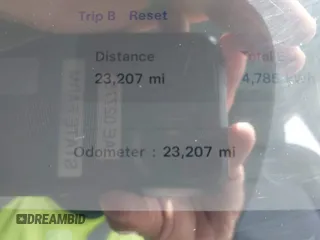 2023 Tesla Model 3 z VIN 5YJ3E1EA3PF604076, wystawiony jako IAAI lot #42181964 z przebiegiem 23 207 mil mil oraz . Historia ofert i sprzedaży dostępna na DreamBid. Obrazek 7.