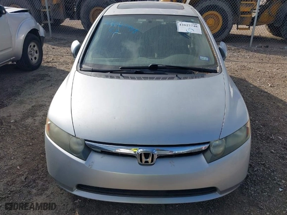 2008 Honda Civic Sdn EX with VIN 2HGFA15898H515471, listed as a IAAI auction lot 42027748 with 202,959 mi miles. Bid and sale history available at carsss.com. Image 6.
