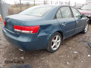2006 Hyundai Sonata GLS with VIN 5NPEU46F26H107995, listed as a IAAI auction lot 41957651 with 87,897 mi miles and . Bid and sale history available at DreamBid. Image 4.