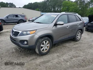 2013 Kia Sorento LX with VIN 5XYKT3A61DG324031, listed as a Copart auction lot 58007455 with 191,422 mi miles and Salvage title. Bid and sale history available at DreamBid. Image 1.