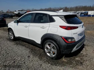 2022 Hyundai Kona SEL with VIN KM8K6CAB8NU849362, listed as a Copart auction lot 49038245 with 39,618 mi miles and Salvage Title. Bid and sale history available at carsss.com. Image 2.