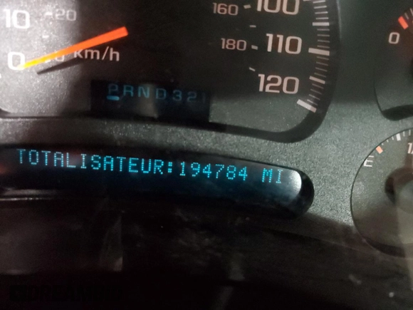 2003 Chevrolet Silverado 1500 with VIN 2GCEK19T531404178, listed as a Copart auction lot 44432345 with 194,784 mi miles and Salvage Title. Bid and sale history available at carsss.com. Image 9.
