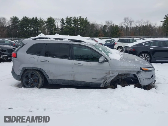 2018 Jeep Cherokee Latitude Tech Connect with VIN 1C4PJMCB3JD529713, listed as a IAAI auction lot 41007827 with 70,126 mi miles and . Bid and sale history available at DreamBid. Image 13.