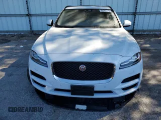 2018 Jaguar F-Pace 35t Prestige with VIN SADCK2EV7JA261102, listed as a Copart auction lot 76942774 with 58,955 mi miles and Salvage title. Bid and sale history available at DreamBid. Image 5.