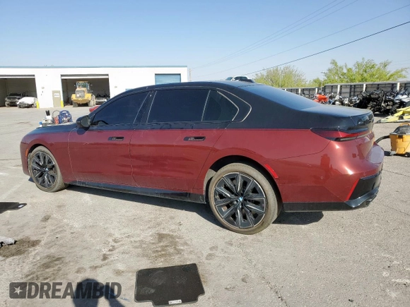 2023 BMW 7 Series 760i xDrive с VIN WBA33EJ09PCL98685, выставлен на аукционе Copart как лот 60106345 с пробегом 16 922 миль миль и Списание • Salvage title. История ставок и продаж доступна на DreamBid. Изображение 2.