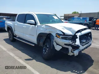 2020 Toyota Tacoma SR5 with VIN 3TMCZ5AN3LM325303, listed as a IAAI auction lot 42529346 with 79,204 mi miles and . Bid and sale history available at DreamBid. Image 1.