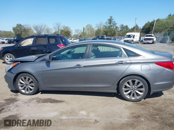 2011 Hyundai Sonata Limited with VIN 5NPEC4AC1BH123194, listed as a IAAI auction lot 41997823 with 187,897 mi miles and . Bid and sale history available at carsss.com. Image 14.