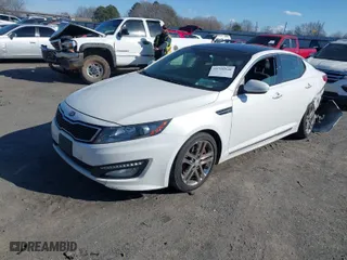 2013 Kia Optima SX w/Limited Pkg with VIN 5XXGR4A61DG101163, listed as a IAAI auction lot 41706540 with 146,225 mi miles. Bid and sale history available at carsss.com. Image 2.