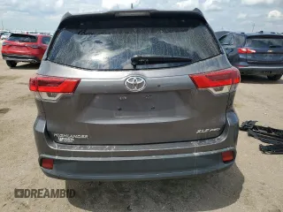 2017 Toyota Highlander XLE with VIN 5TDJZRFH8HS425504, listed as a Copart auction lot 59819625 with 149,287 mi miles and Salvage title. Bid and sale history available at DreamBid. Image 6.