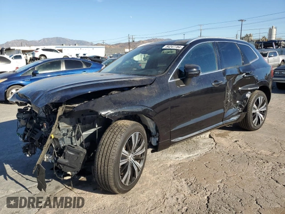 2023 Volvo XC60 Plus Bright Theme with VIN YV4L12RN0P1290603, listed as a Copart auction lot 84247784 with 13,016 mi miles and Salvage Title. Bid and sale history available at carsss.com. Image 1.
