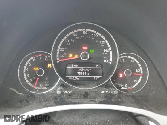 2014 Volkswagen Beetle 2.5L w/Sun with VIN 3VWJP7AT8EM621487, listed as a Copart auction lot 83106354 with 75,381 mi miles and Salvage Title. Bid and sale history available at DreamBid. Image 9.