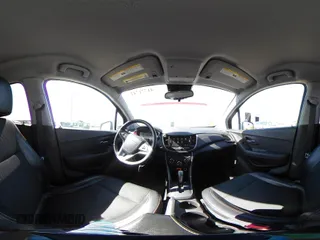 2018 Chevrolet Trax LT with VIN 3GNCJPSB7JL237890, listed as a IAAI auction lot 41771743 with 66,812 mi miles. Bid and sale history available at carsss.com. Image 18.