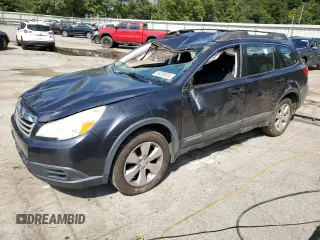 2011 Subaru Outback 2.5i with VIN 4S4BRBAC4B3446152, listed as a Copart auction lot 68285824 with 204,943 mi miles and Salvage Title. Bid and sale history available at carsss.com. Image 1.