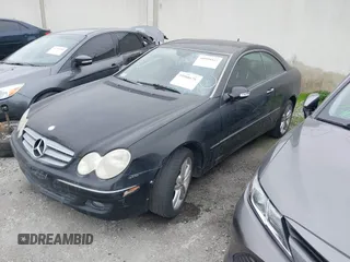 2008 Mercedes-Benz CLK 350 with VIN WDBTJ56H48F253771, listed as a IAAI auction lot 40959527 with 62,624 mi miles and . Bid and sale history available at carsss.com. Image 2.
