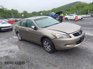 2010 Honda Accord EX-L z VIN 1HGCP3F8XAA012189, wystawiony jako IAAI lot #42326998 z przebiegiem 157 824 mil mil oraz . Historia ofert i sprzedaży dostępna na DreamBid. Obrazek 1.