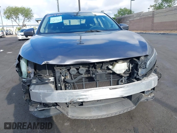 2019 Honda Clarity z VIN JHMZC5F13KC006824, wystawiony jako IAAI lot #42242956 z przebiegiem 79 955 mil mil oraz . Historia ofert i sprzedaży dostępna na DreamBid. Obrazek 6.