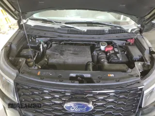 2018 Ford Explorer Sport z VIN 1FM5K8GT7JGB51209, wystawiony jako Copart lot #45980945 z przebiegiem 78 616 mil mil oraz Szkoda całkowita • Salvage title. Historia ofert i sprzedaży dostępna na DreamBid. Obrazek 13.