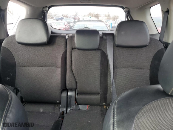 2010 Mitsubishi Outlander GT with VIN JA4JT5AX1AZ014100, listed as a Copart auction lot 85090004 with 221,802 mi miles and Salvage Title. Bid and sale history available at carsss.com. Image 10.