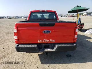 2021 Ford F-150 XL z VIN 1FTMF1CP3MKD82677, wystawiony jako Copart lot #82826014 z przebiegiem 98 441 mil mil oraz Szkoda całkowita • Salvage title. Historia ofert i sprzedaży dostępna na DreamBid. Obrazek 6.