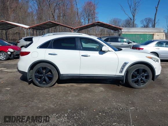 2013 Infiniti FX with VIN JN8CS1MW9DM171618, listed as a IAAI auction lot 41847098 with 235,901 mi miles and . Bid and sale history available at DreamBid. Image 13.