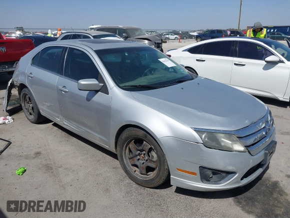 2010 Ford Fusion SE with VIN 3FAHP0HA7AR168317, listed as a IAAI auction lot 41842129 with 185,204 mi miles. Bid and sale history available at carsss.com. Image 1.