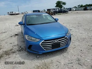 2018 Hyundai Elantra SE z VIN KMHD74LF9JU523916, wystawiony jako Copart lot #53698615 z przebiegiem 105 028 mil mil oraz Szkoda całkowita • Salvage title. Historia ofert i sprzedaży dostępna na DreamBid. Obrazek 11.