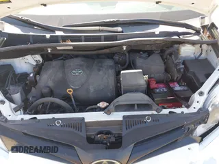 2019 Toyota Sienna L с VIN 5TDZZ3DC4KS015569, выставлен на аукционе IAAI как лот 42114405 с пробегом 101 476 миль миль и . История ставок и продаж доступна на DreamBid. Изображение 10.