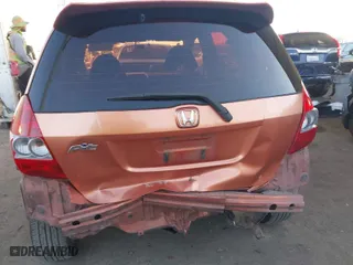 2007 Honda Fit Sport with VIN JHMGD38607S011509, listed as a IAAI auction lot 41663919 with 240,175 mi miles. Bid and sale history available at carsss.com. Image 6.