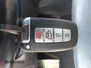 2014 Hyundai Elantra с VIN KMHD35LH9EU164575, выставлен на аукционе IAAI как лот 42417291 с пробегом 98 151 миль миль и . История ставок и продаж доступна на DreamBid. Изображение 11.